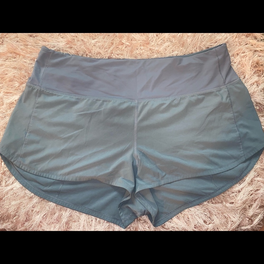 lululemon high rise speed up shorts 2.5’’